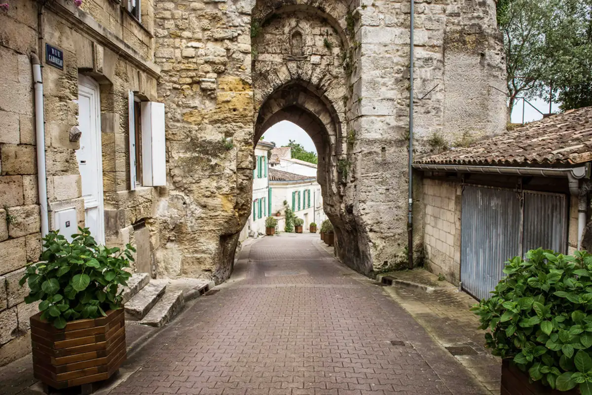 bourg-sur-gironde